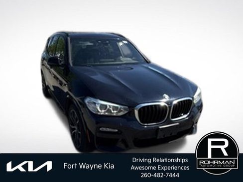 Used 2019 BMW X3 sDrive30i w/ M Sport Package RWD image 9