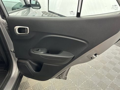 Used 2023 Hyundai Venue SEL w/ Cargo Package FWD image 13