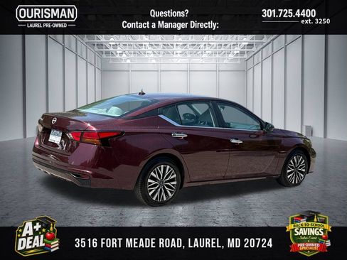 Used 2025 Nissan Altima 2.5 SV FWD image 3