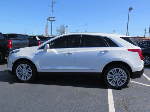 Used 2018 Cadillac XT5 Premium Luxury image 6