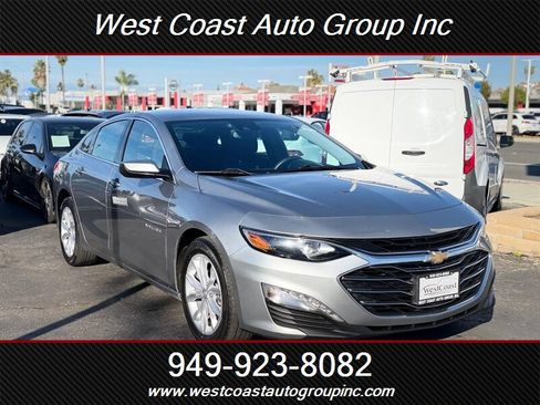 Used 2023 Chevrolet Malibu LT image 2