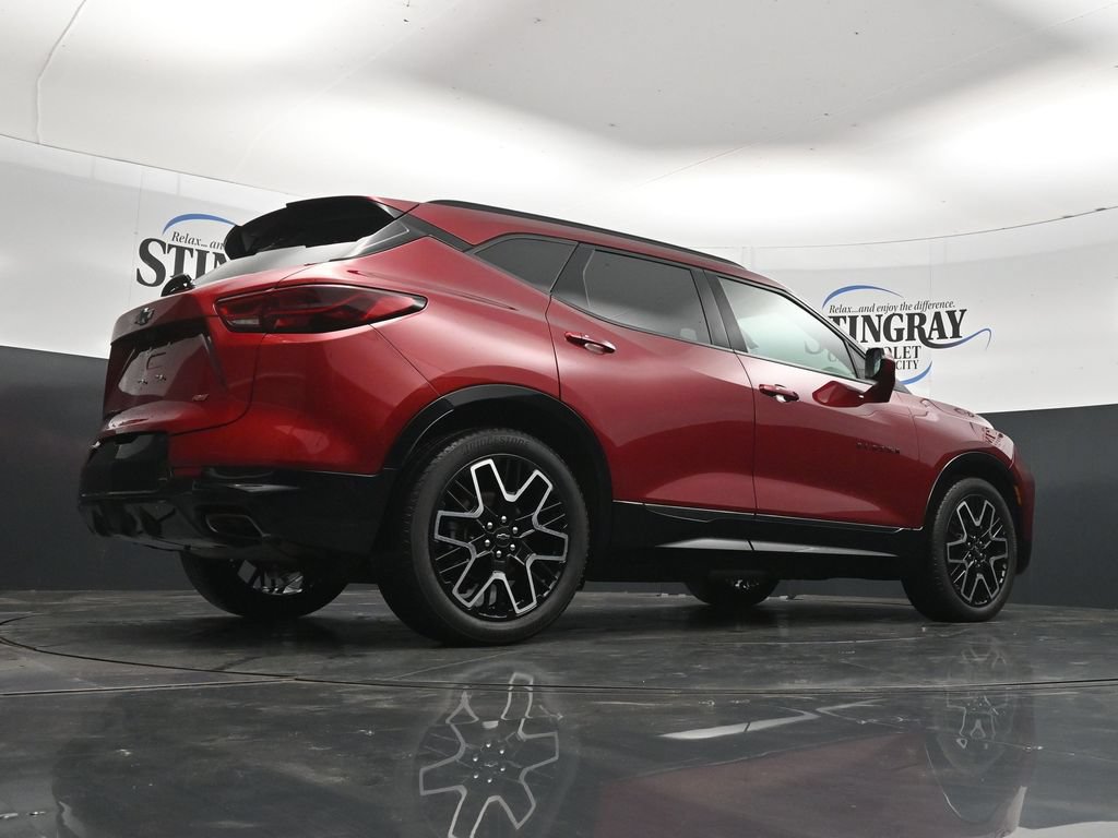 Used 2023 Chevrolet Blazer RS w/ Driver Confidence II Package AWD/4WD image 32