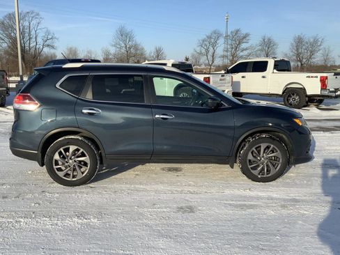 Used 2016 Nissan Rogue SL w/ SL Premium Package image 15