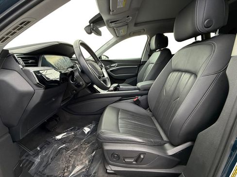 Used 2021 Audi e-tron Premium Plus w/ Premium Plus Package image 9
