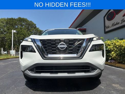 Used 2023 Nissan Rogue S FWD image 3