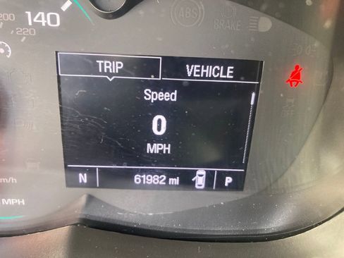 Used 2019 Chevrolet Trax LT w/ LT Convenience Package image 20