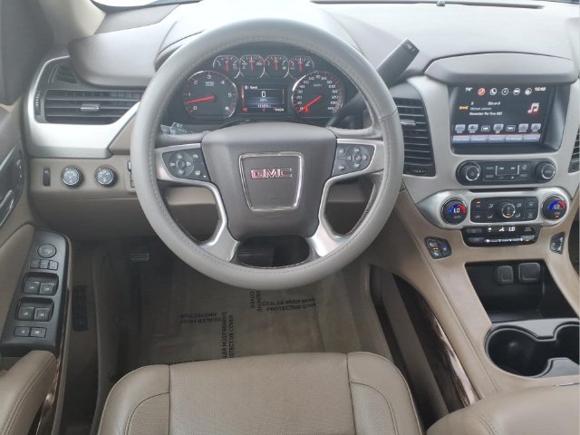 Used 2016 GMC Yukon SLT w/ Open Road Package AWD/4WD image 4