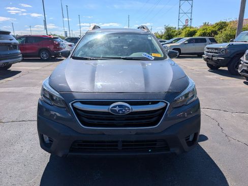 Used 2020 Subaru Outback Premium AWD/4WD image 2