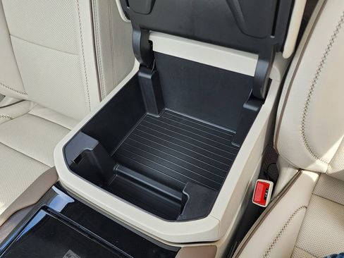 New 2026 GMC Yukon Denali AWD/4WD image 38