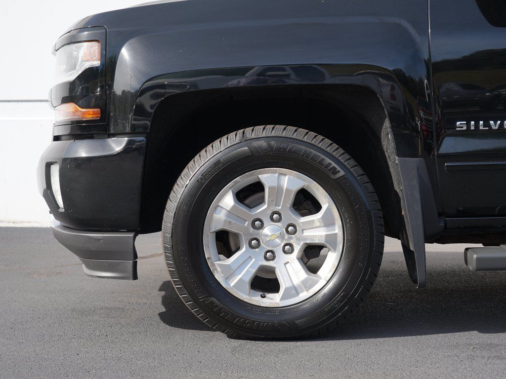 Used 2016 Chevrolet Silverado 1500 LT w/ All Star Edition AWD/4WD image 11