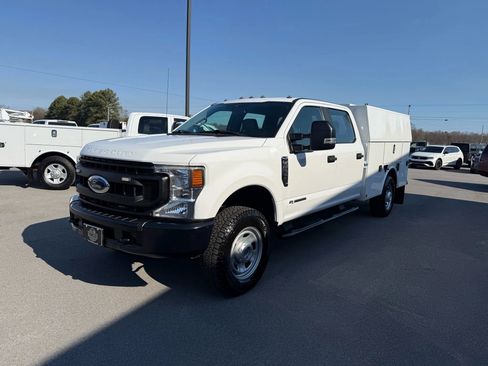 Used 2020 Ford F350 XL w/ Power Equipment Group image 2