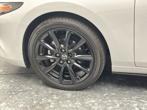 Certified 2025 MAZDA MAZDA3 s Sport image 26