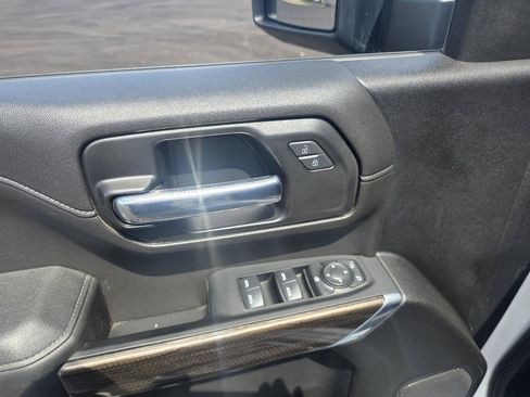 Used 2023 Chevrolet Silverado 3500 LT w/ Remote Start Package AWD/4WD image 13