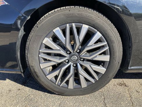 Used 2023 Nissan Altima 2.5 SV image 37