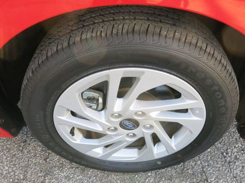 Used 2024 Subaru Impreza 2.0i AWD/4WD image 35