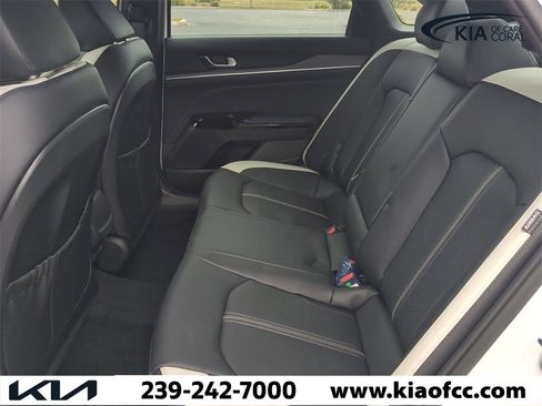 Used 2025 Kia K5 GT-Line w/ GT-Line Premium Package image 12