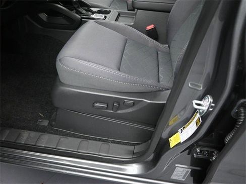 New 2026 Nissan Frontier SV image 30