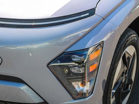 Certified 2024 Hyundai Kona SEL image 3