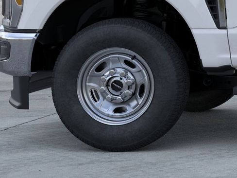 New 2026 Ford F250 XL w/ FX4 Off-Road Package image 29