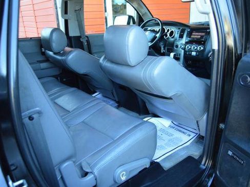 Used 2010 Toyota Sequoia Limited image 55