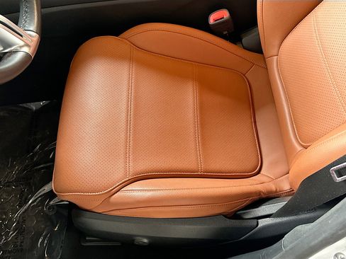 Used 2024 Mercedes-Benz C 300 Sedan image 18