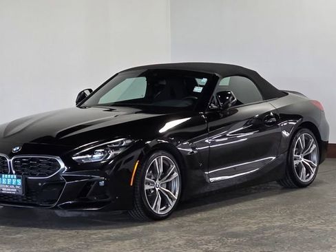 Used 2025 BMW Z4 sDrive30i image 19