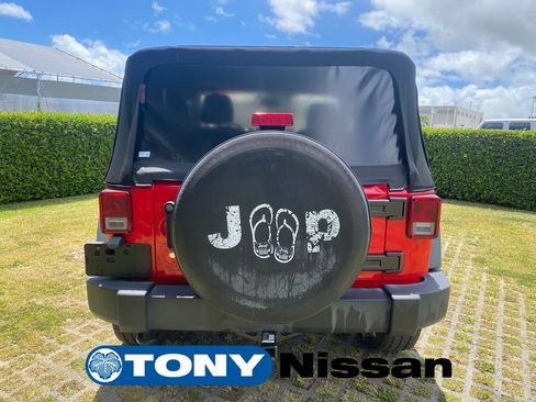 Used 2017 Jeep Wrangler Sport w/ Quick Order Package 24S AWD/4WD image 24