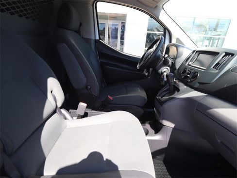 Used 2021 Nissan NV200 SV image 19