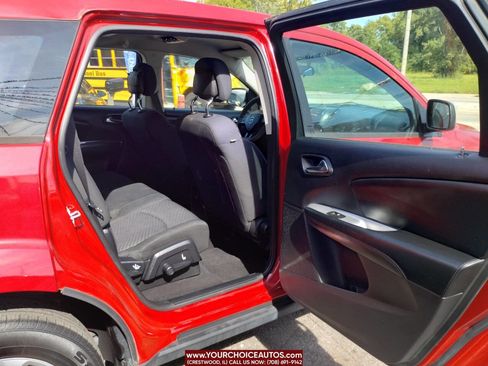 Used 2015 Dodge Journey American Value Package w/ Flexible Seating Group image 18