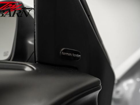 Used 2022 Dodge Charger SRT Hellcat w/ Harman/Kardon Audio Group image 24