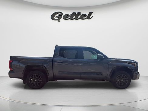 Used 2025 Toyota Tundra Platinum AWD/4WD image 4