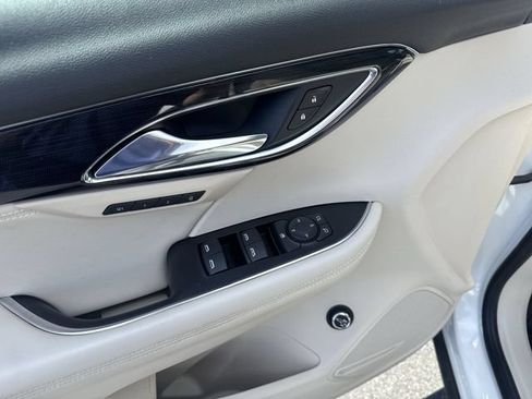 Used 2023 Buick Envision Essence FWD image 22