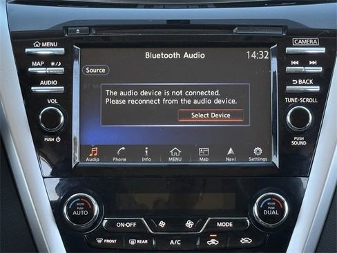 Used 2017 Nissan Murano SL image 16