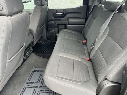 Certified 2022 Chevrolet Silverado 1500 LT image 22