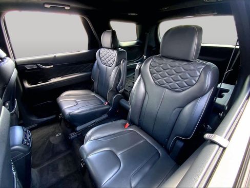 Used 2022 Hyundai Palisade Calligraphy w/ Cargo Package FWD image 19
