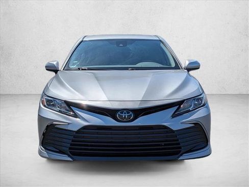 Used 2023 Toyota Camry LE FWD image 2