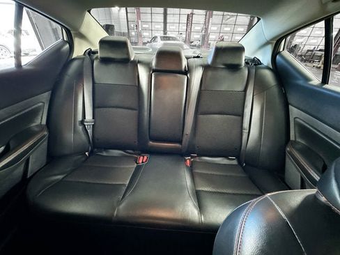 Used 2024 Nissan Altima 2.5 SR FWD image 19