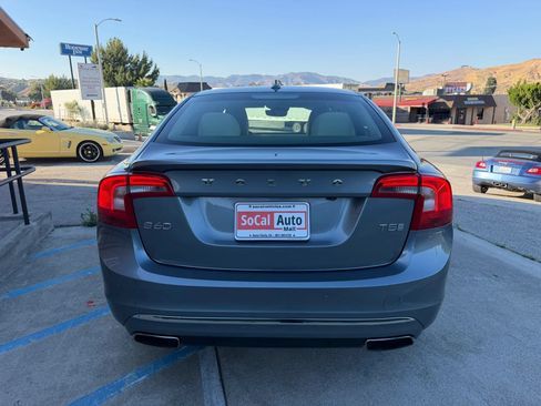 Used 2016 Volvo S60 T5 Premier FWD image 4