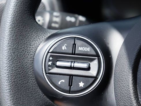 Used 2024 Kia Soul LX w/ Option Group 015 FWD image 7