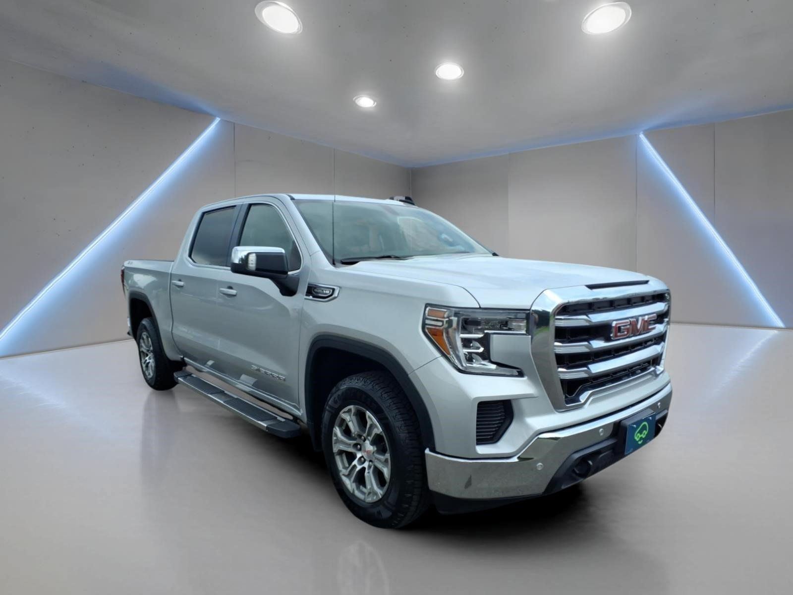 Certified 2020 GMC Sierra 1500 SLE w/ SLE Value Package AWD/4WD image 1