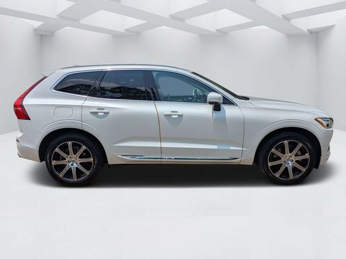 Used 2020 Volvo XC60 T6 Inscription AWD/4WD image 2