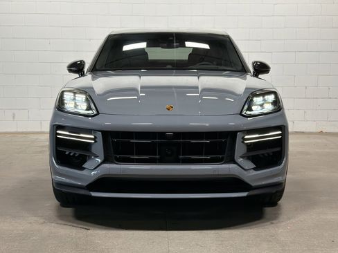 Certified 2024 Porsche Cayenne Turbo GT AWD/4WD image 9