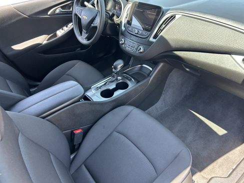 Certified 2024 Chevrolet Malibu LT FWD image 12