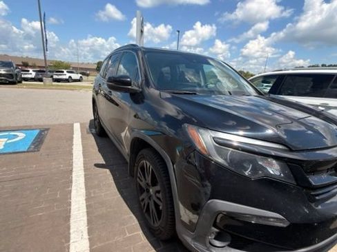 Used 2022 Honda Pilot Special Edition image 2