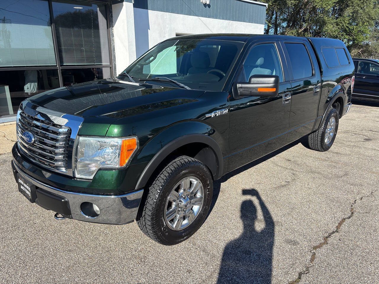 Used 2012 Ford F150 XLT w/ XLT Chrome Pkg AWD/4WD image 3
