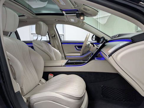 Used 2022 Mercedes-Benz S 500 4MATIC image 28