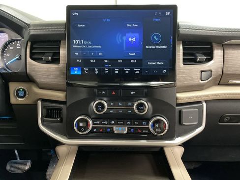 Used 2024 Ford Expedition Max Limited image 24