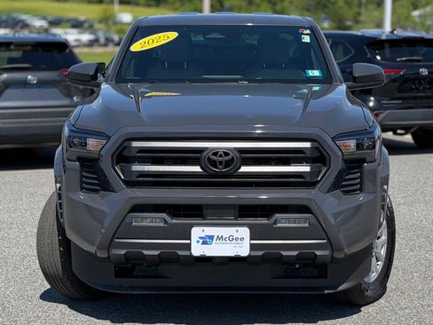Certified 2025 Toyota Tacoma SR5 AWD/4WD image 2