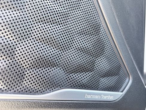 Used 2021 Hyundai Santa Fe Limited image 21