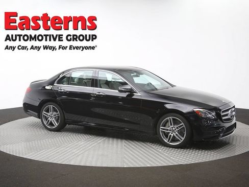 Used 2020 Mercedes-Benz E 450 4MATIC Sedan w/ Parking Assistance Package image 49